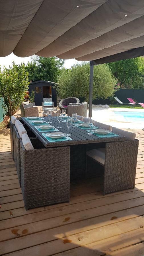 Villa Les 2 Oliviers Le Luc Bagian luar foto